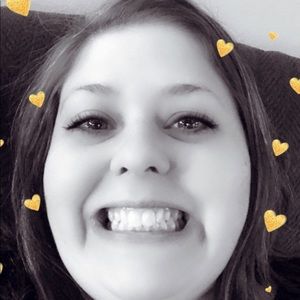 Meet your Posher, April